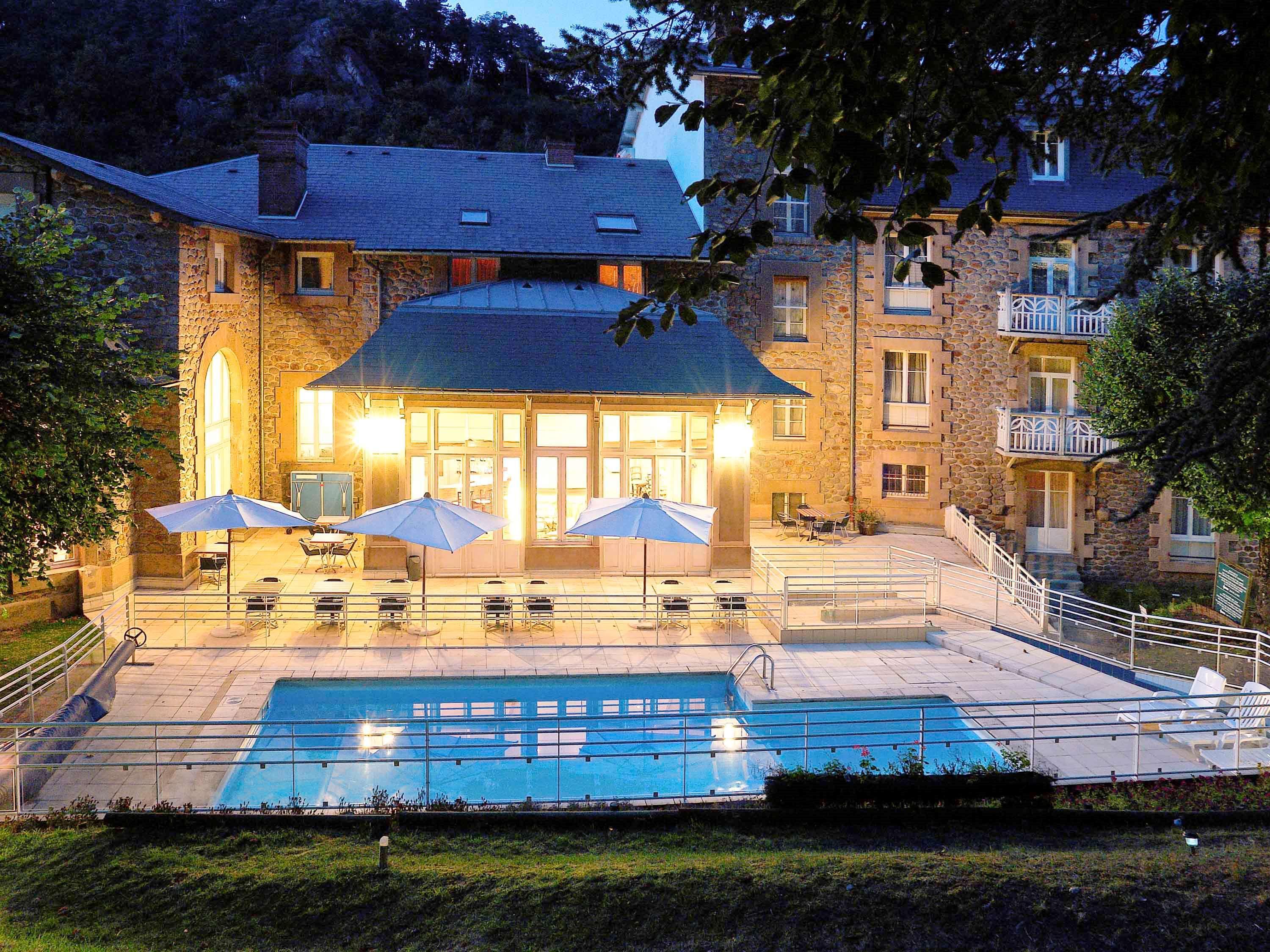 Hotel Mercure Saint-Nectaire Spa & Bien-Etre מראה חיצוני תמונה