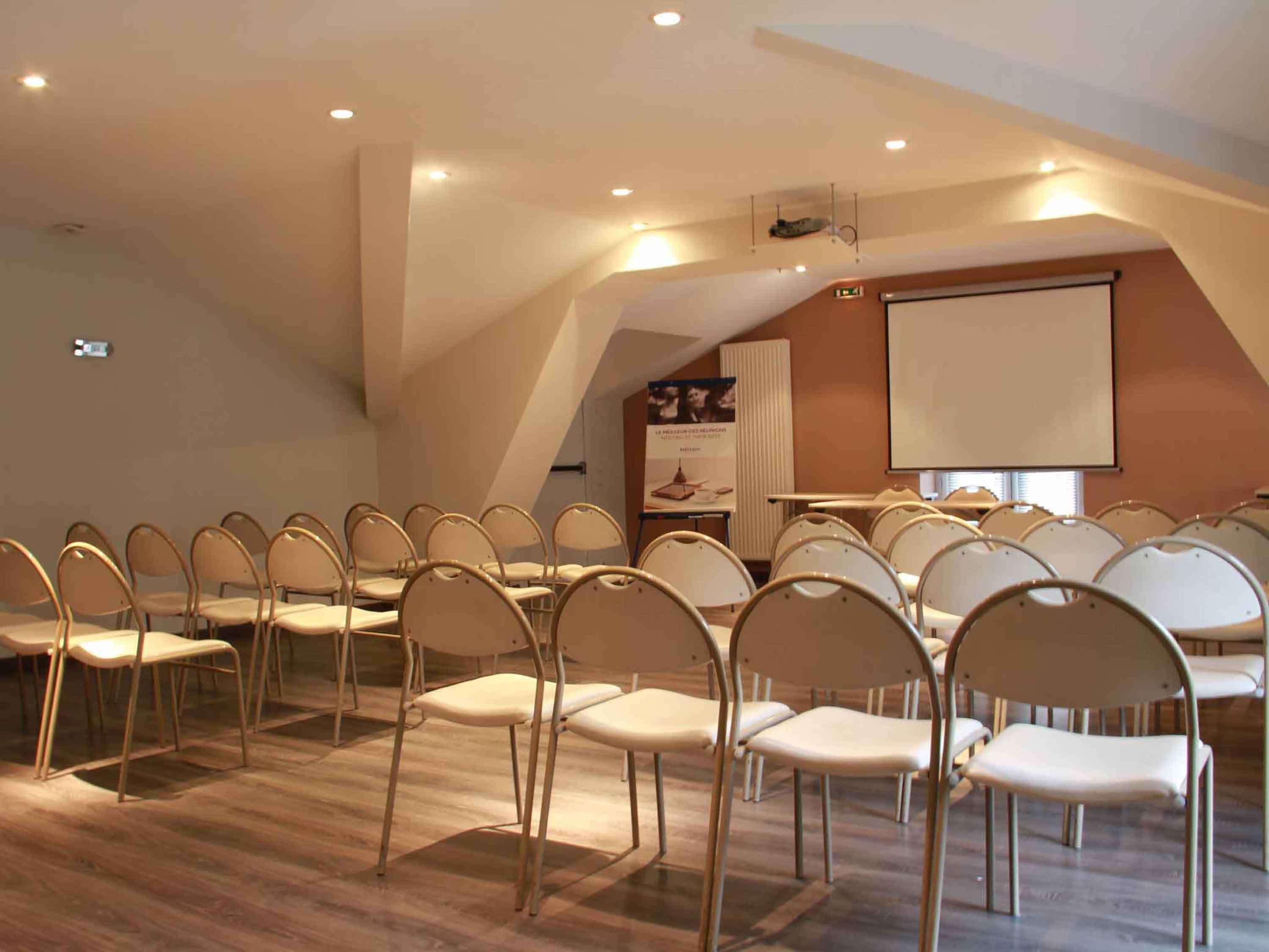 Hotel Mercure Saint-Nectaire Spa & Bien-Etre מראה חיצוני תמונה